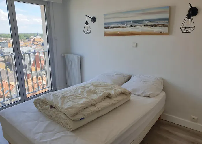 6 Pers Face 9e étage Appartement *